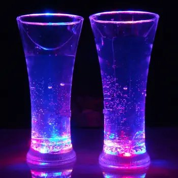500ml LED-uri Stralucitoare Lumina Pahare de Bere Pahar de Whisky Intermitent Lent de Schimbare a Culorii Cupa Lumina Cana de Sticla pentru Petrecerea de Nunta Decor