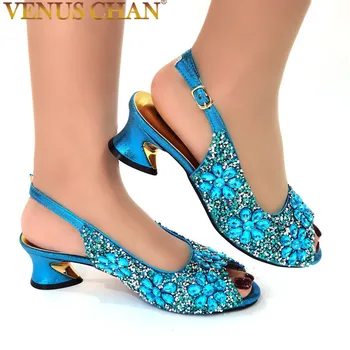 Mai Nou Design Designer De Pantofi De Lux Lady 2022 Simplu Femei Petrecere De Bal Vară Elegant De Moda Stras Femei Sandale Plus Dimensiune