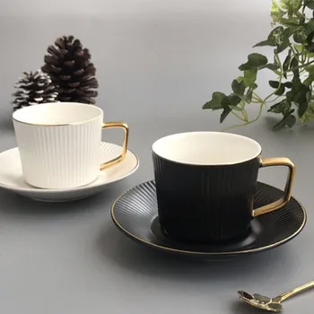 European Mici de Lux placat cu Aur de Cafea Ceasca Si Farfurie Set Ceramic Acasă Creativ Două Seturi Ceai de după-Amiază Drinkware